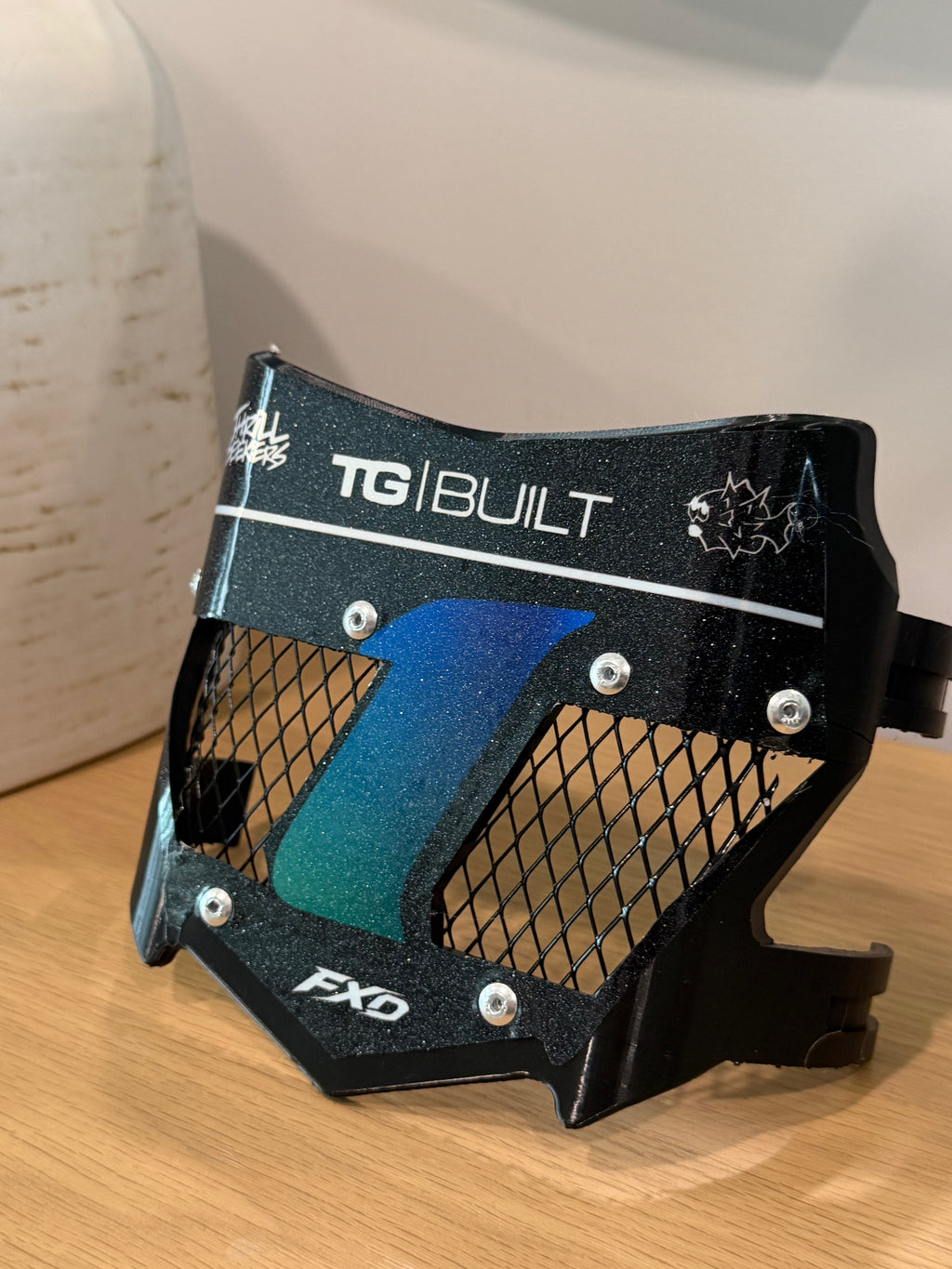 Vented motocutz plate